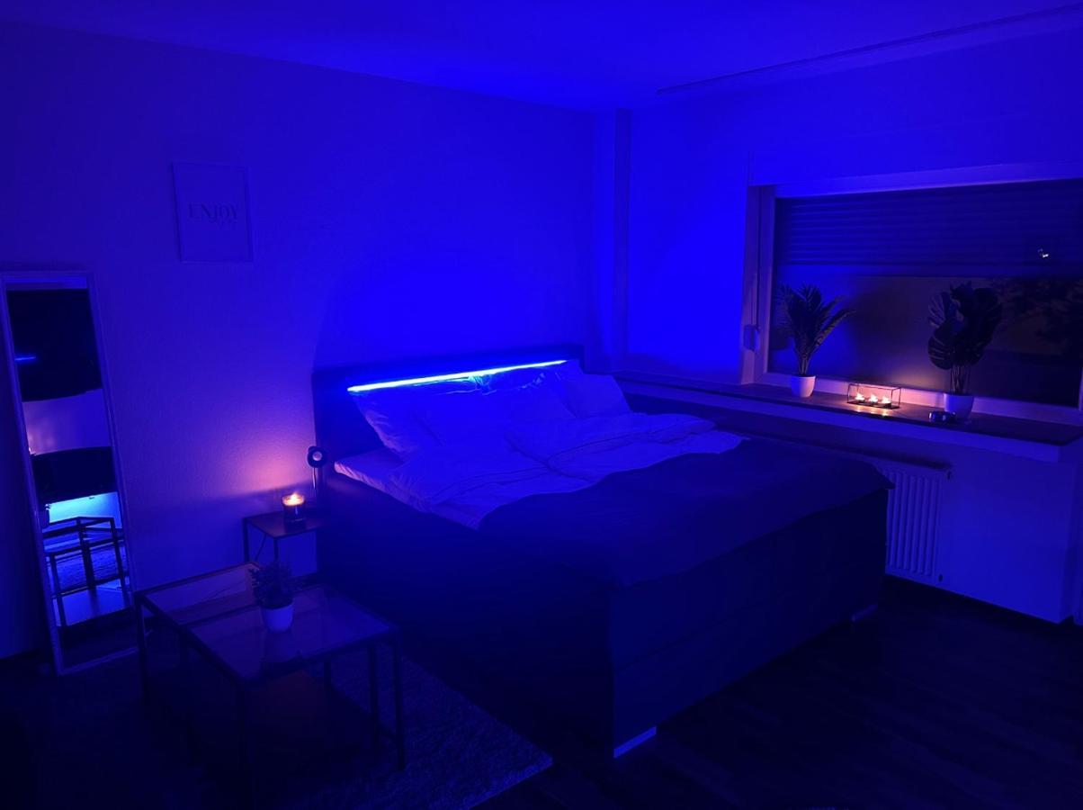Relax Oasis With 65 Smarttv, Kitchen And Balcony Lejlighed Duisburg Eksteriør billede