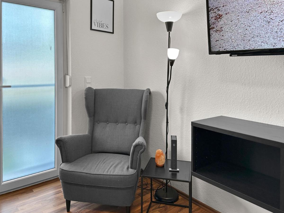 Relax Oasis With 65 Smarttv, Kitchen And Balcony Lejlighed Duisburg Eksteriør billede